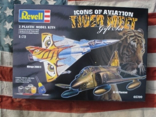 Revell 05709  ICONS OF AVIATION ''TIGER MEET''